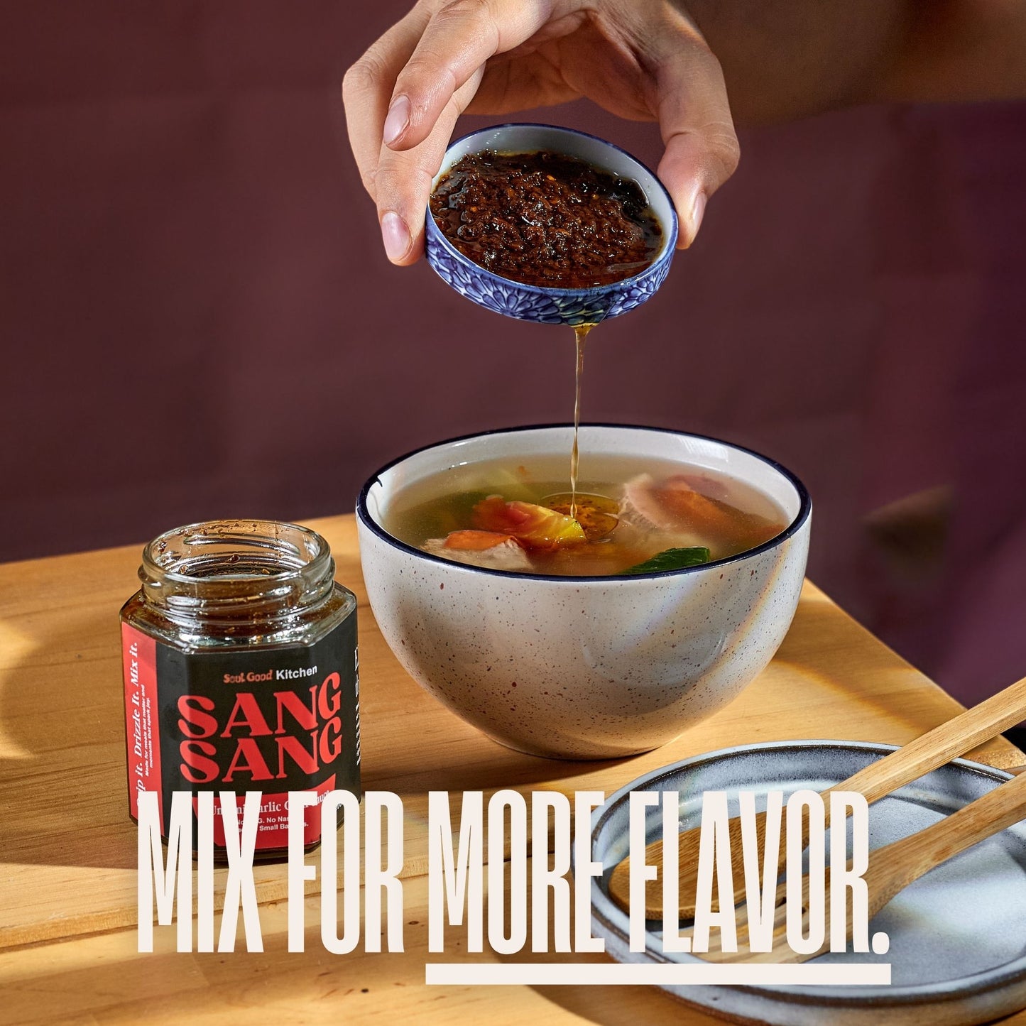 SangSang Umami Garlic Chili Sauce 200g